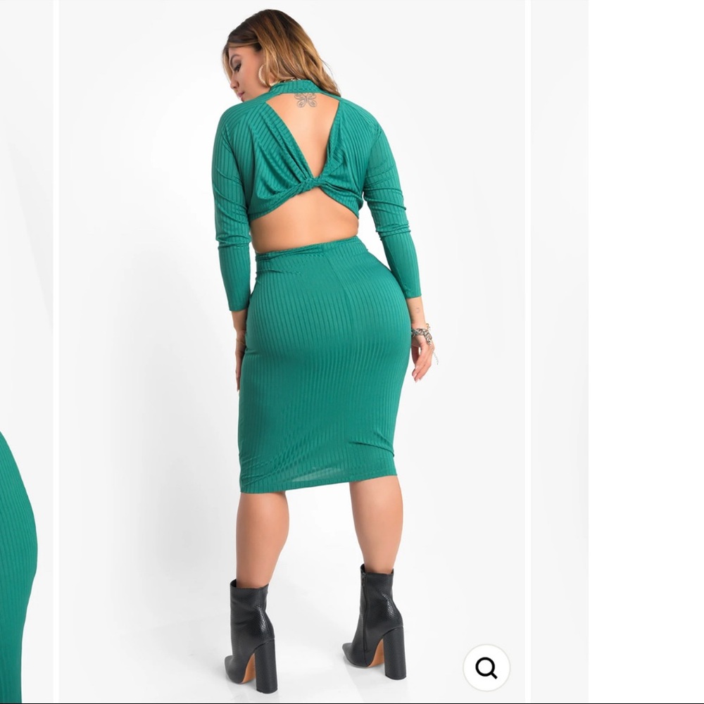 Rebdolls Twisted open back long sleeve midi dress Green